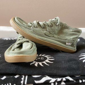 sanuk vee k shawn chukka boot